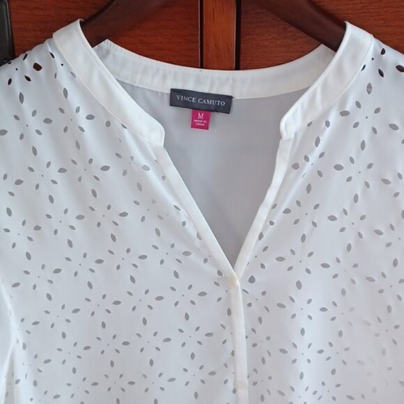 Vince Camuto laser cut floral white botton down top - Picture 2 of 8